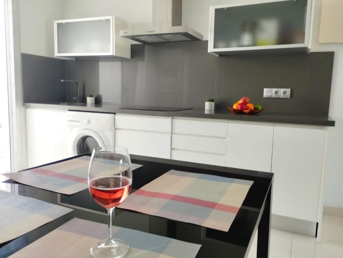 Bungalow En Punta Prima 2 Dormitorios Y Piscina Torrevieja Kültér fotó