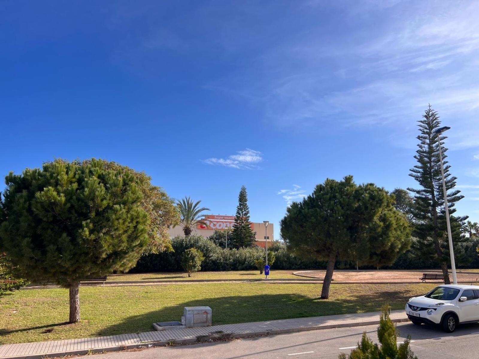 Bungalow En Punta Prima 2 Dormitorios Y Piscina Torrevieja Kültér fotó
